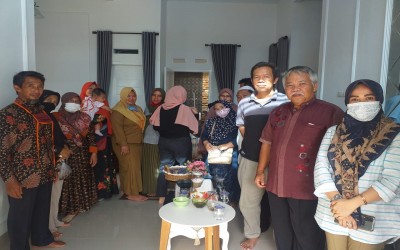 Prioritas Merdeka Belajar 2021: Sekolah Penggerak & Guru Penggerak